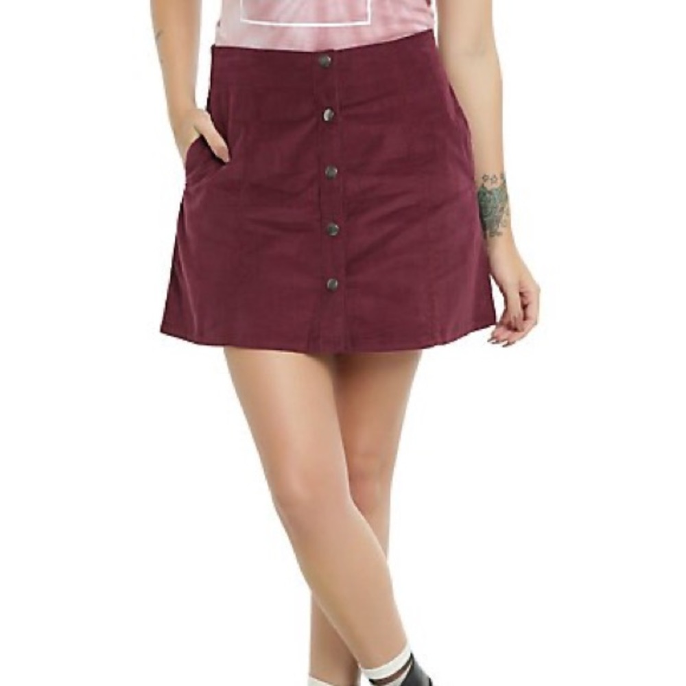 Burgundy corduroy button down skirt - Picture 1 of 6